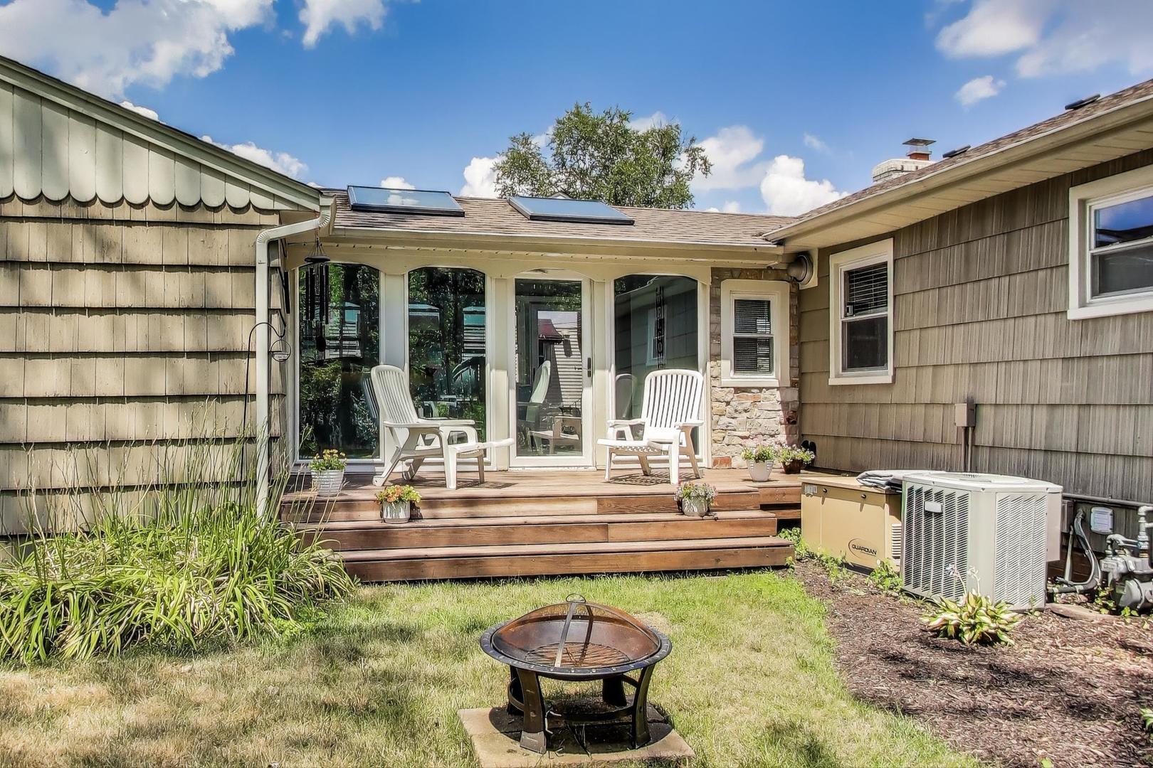 8952 Branton Avenue, Highland, IN 46322