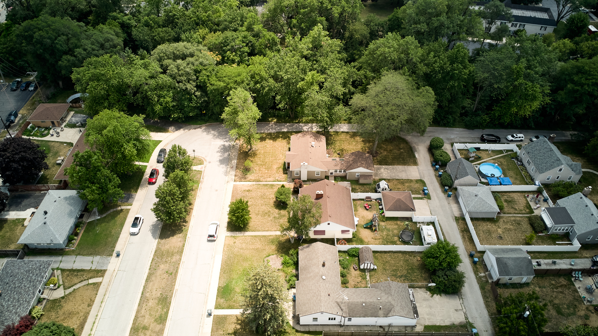 8952 Branton Avenue, Highland, IN 46322