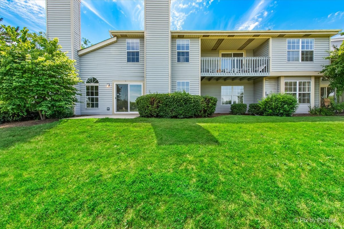 1471 Club Drive, Glendale Heights, IL 60139