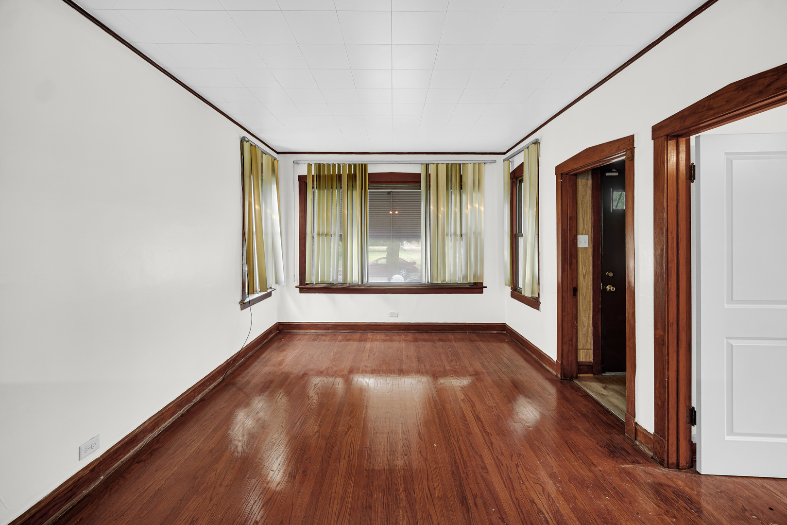 1710 W 71st Street, Chicago, IL 60636