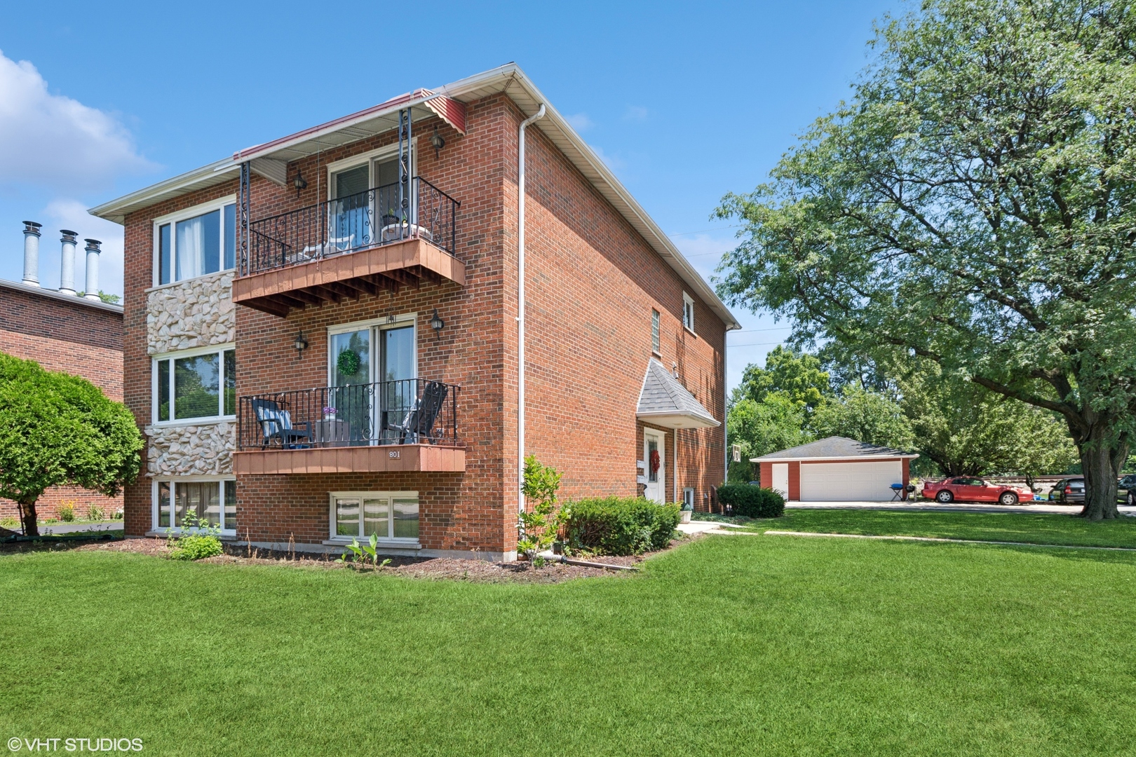 801 Barnsdale Road, La Grange Park, IL 60526