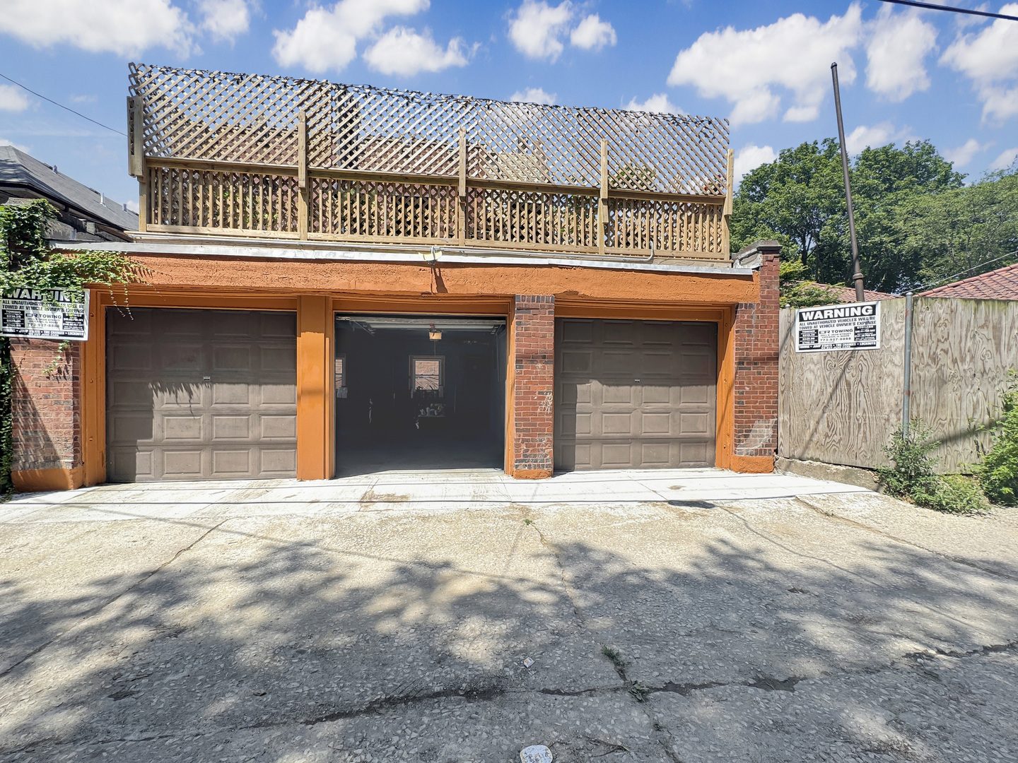 6909 S Chappel Avenue, Chicago, IL 60649