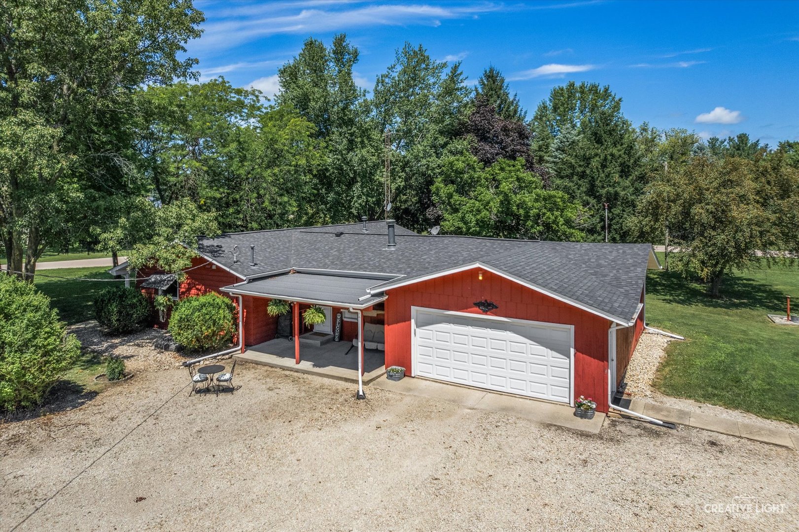 400 Water Street, Earlville, IL 60518