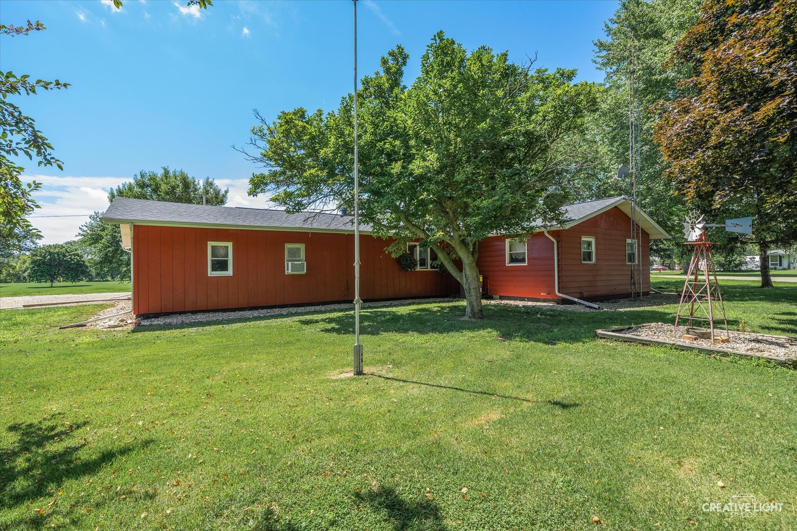 400 Water Street, Earlville, IL 60518