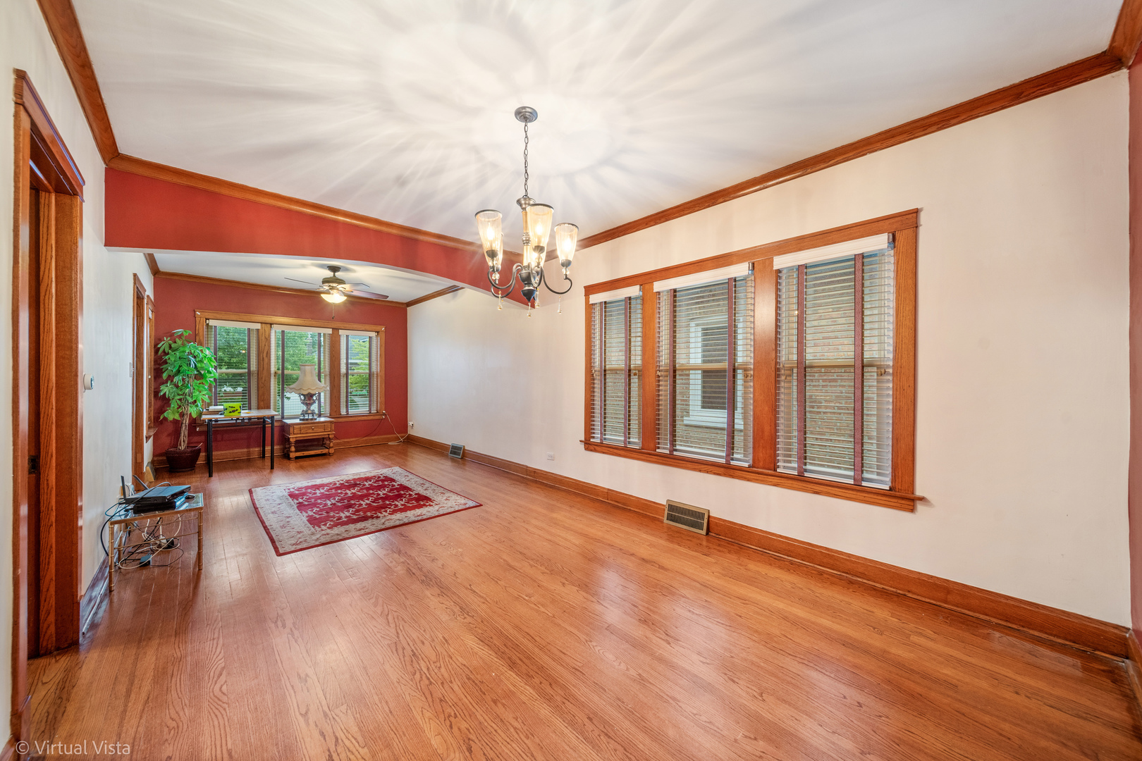 2330 Gunderson Avenue, Berwyn, IL 60402