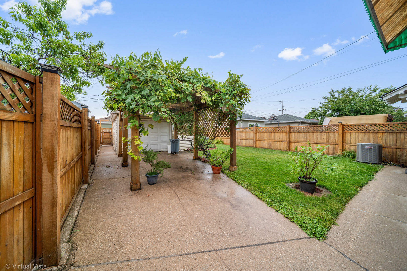 2330 Gunderson Avenue, Berwyn, IL 60402