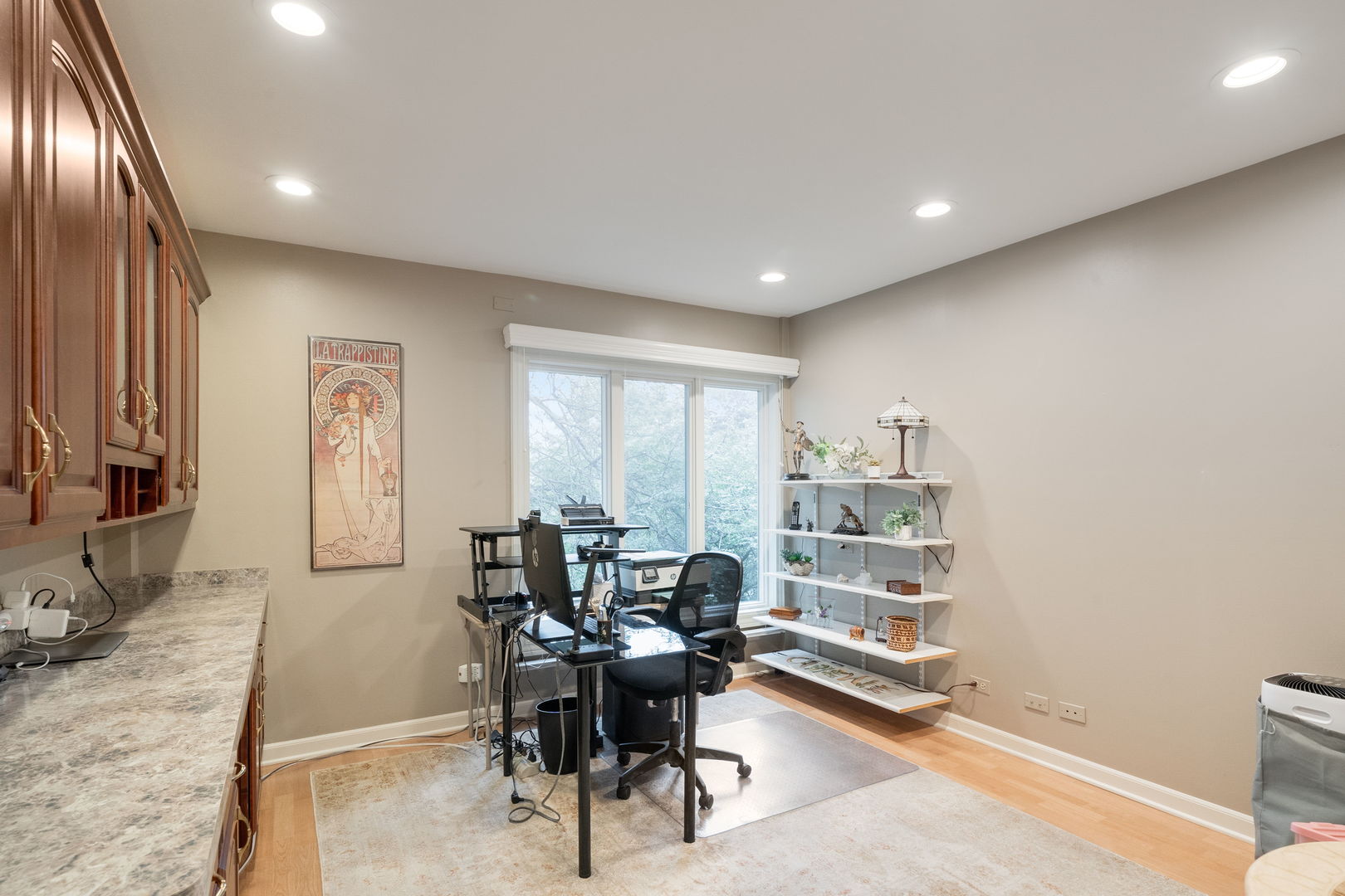 1 Oak Brook Club Drive #A307, Oak Brook, IL 60523