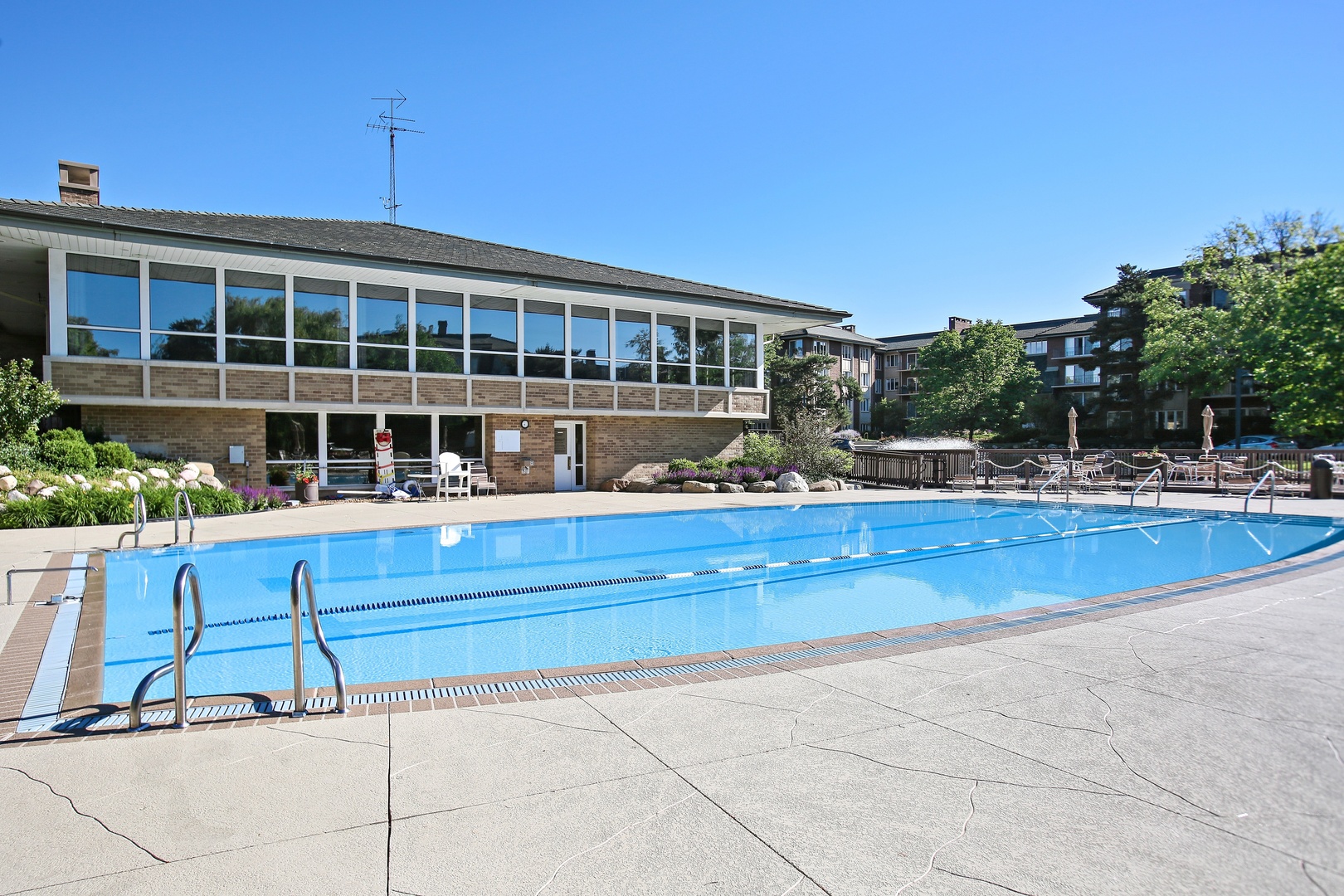 1 Oak Brook Club Drive #A307, Oak Brook, IL 60523