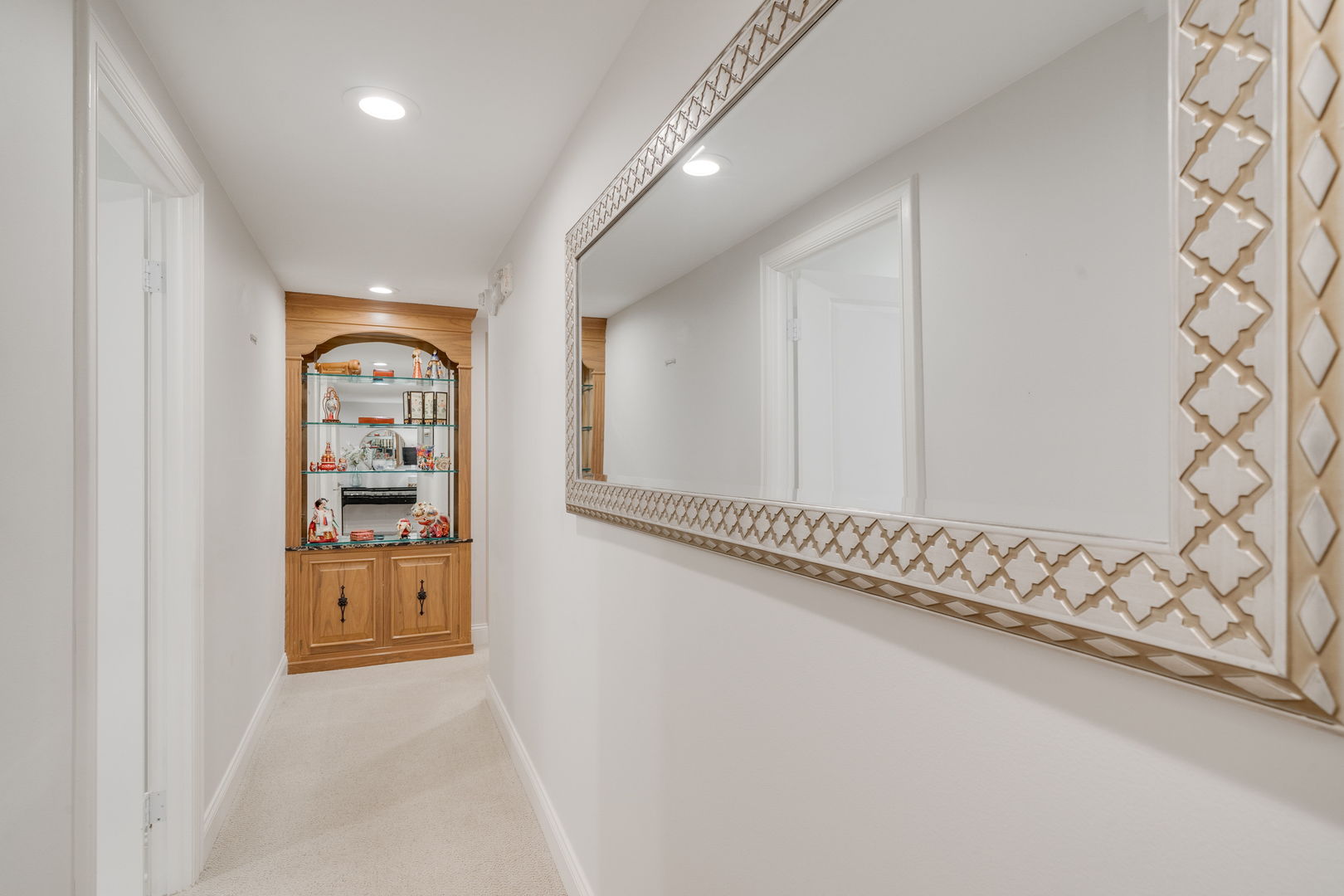 1 Oak Brook Club Drive #A307, Oak Brook, IL 60523