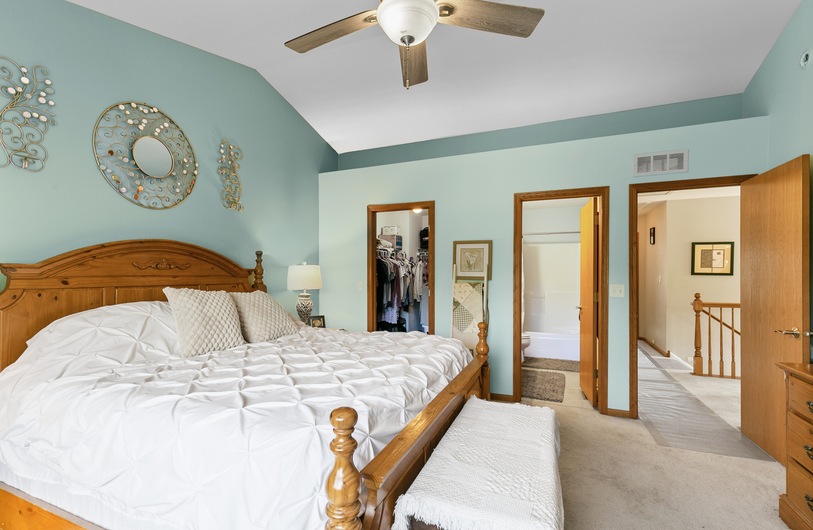 1101 Colonial Drive, Joliet, IL 60432