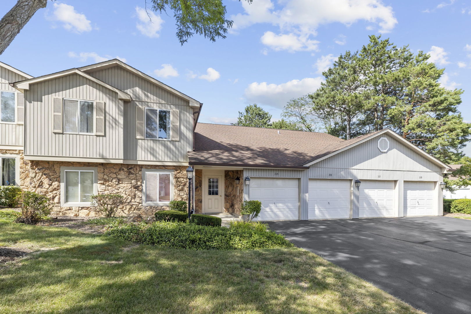 331 Windstream Court #331, Aurora, IL 60504