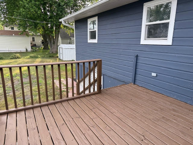 1314 N East End Avenue, Round Lake Beach, IL 60073