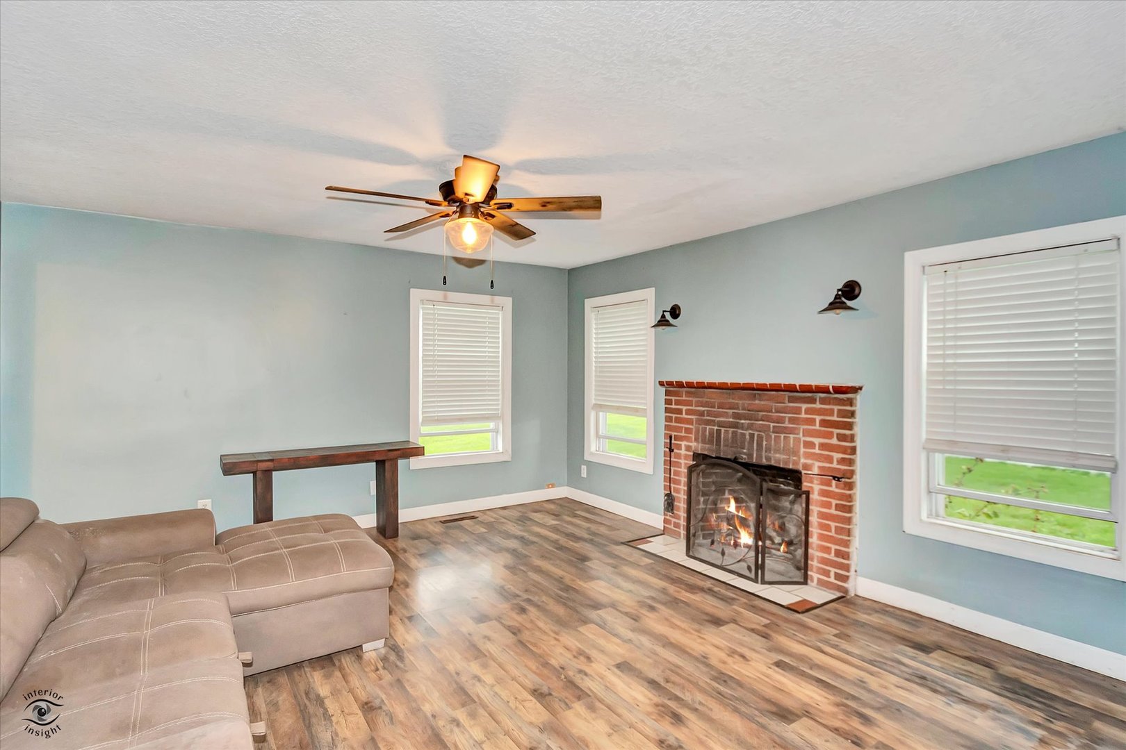 10120 N 1000 East Road, Manteno, IL 60950