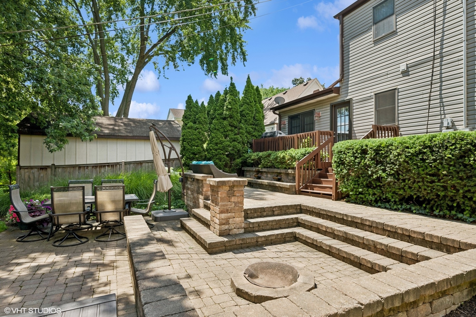 113 S I Oka Avenue, Mount Prospect, IL 60056