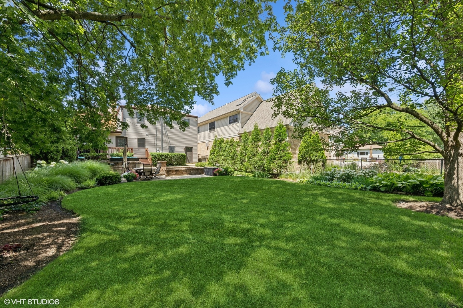113 S I Oka Avenue, Mount Prospect, IL 60056