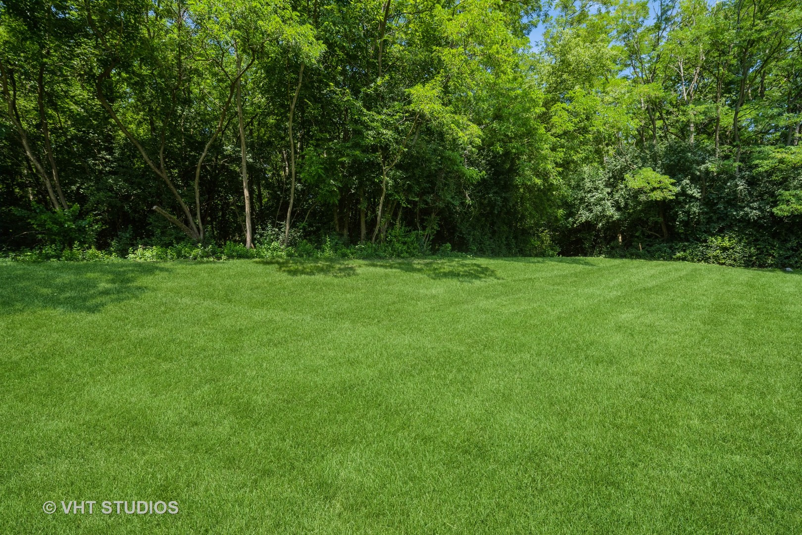 1667 W Beach Road #1667, Waukegan, IL 60087