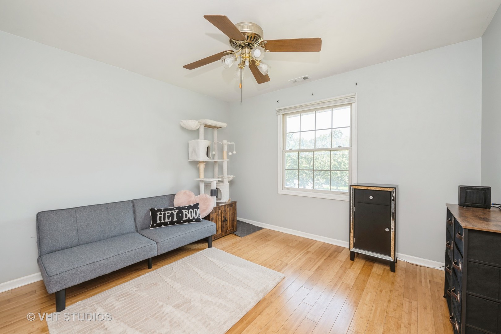 1667 W Beach Road #1667, Waukegan, IL 60087