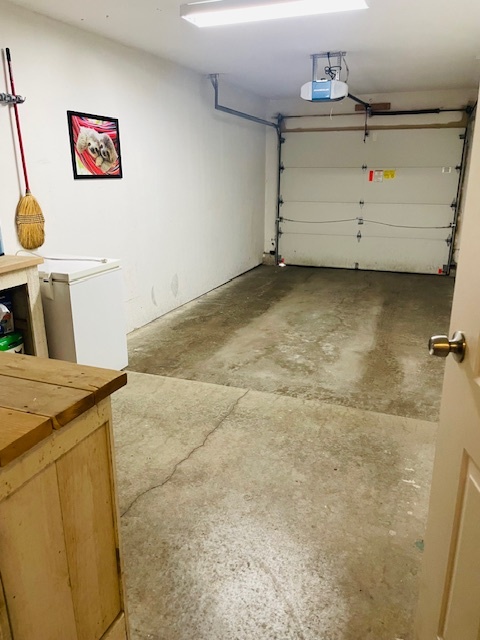 1667 W Beach Road #1667, Waukegan, IL 60087