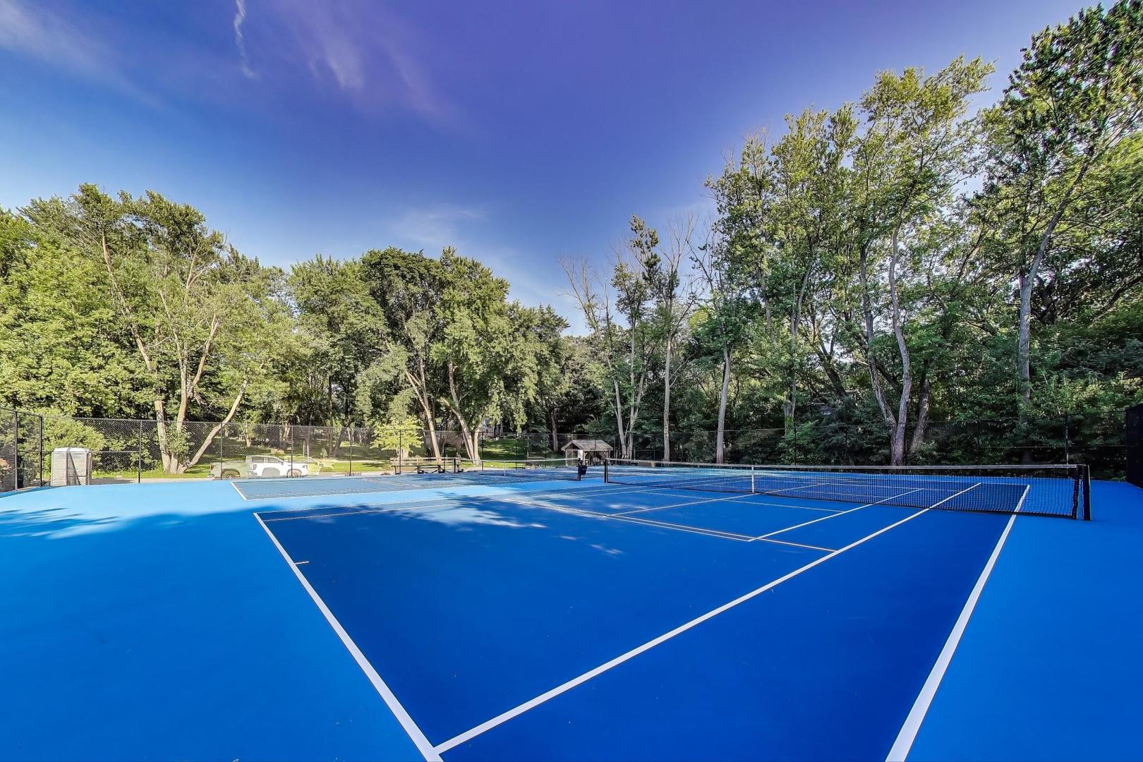 226 Bays Place, Tower Lakes, IL 60010
