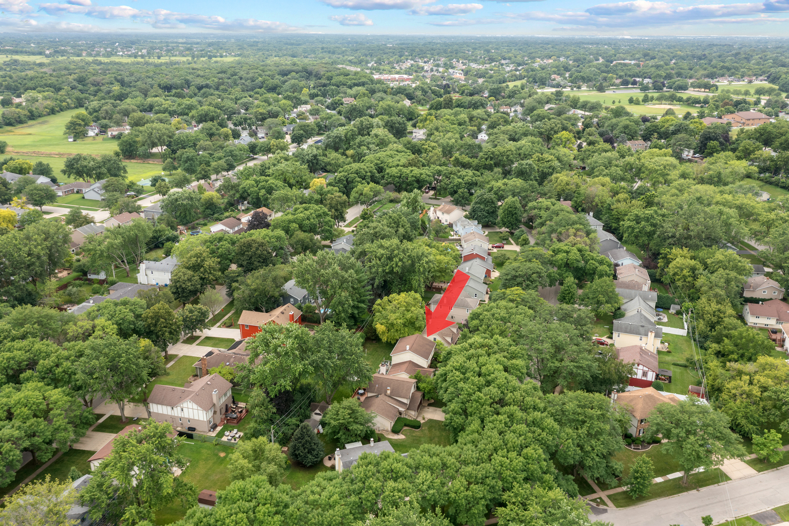 805 Redwood Lane, Bartlett, IL 60103