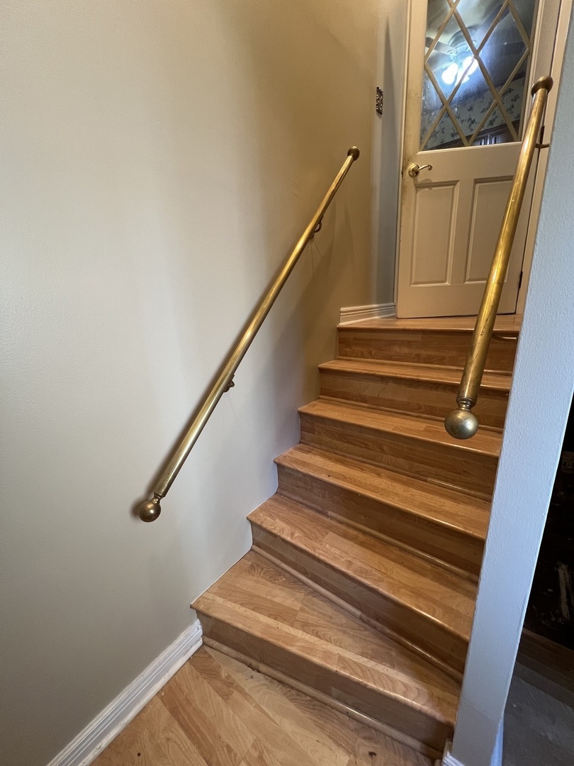 7013 W Cornelia Avenue, Chicago, IL 60634