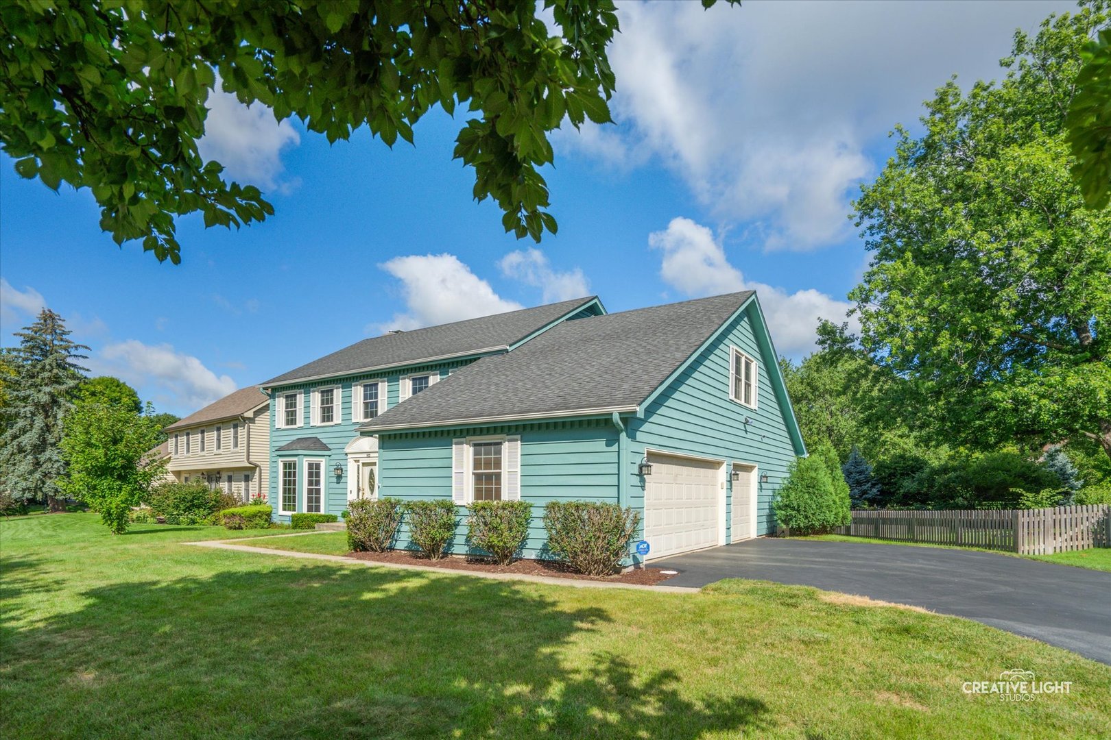 1423 Meander Drive, Naperville, IL 60565