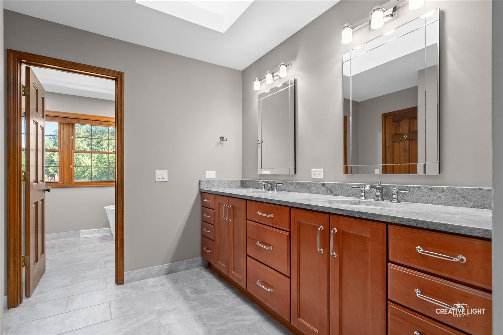 1423 Meander Drive, Naperville, IL 60565