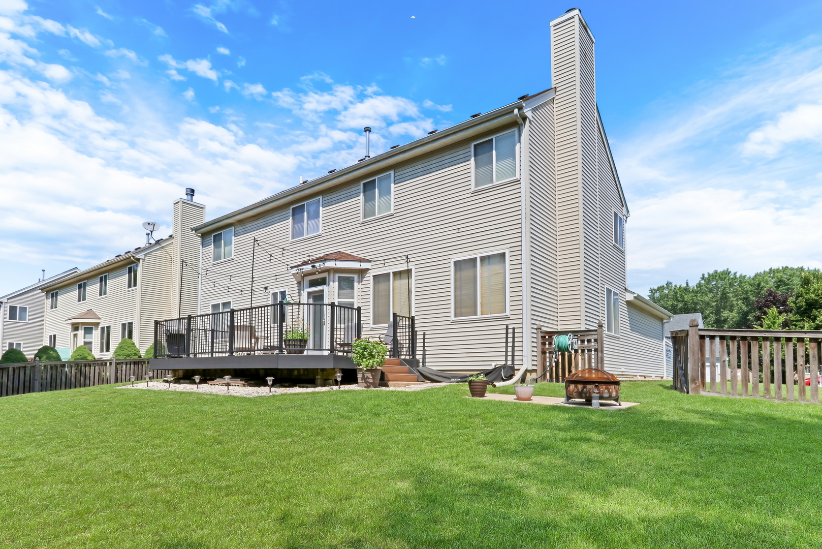 700 Needlegrass Parkway, Antioch, IL 60002
