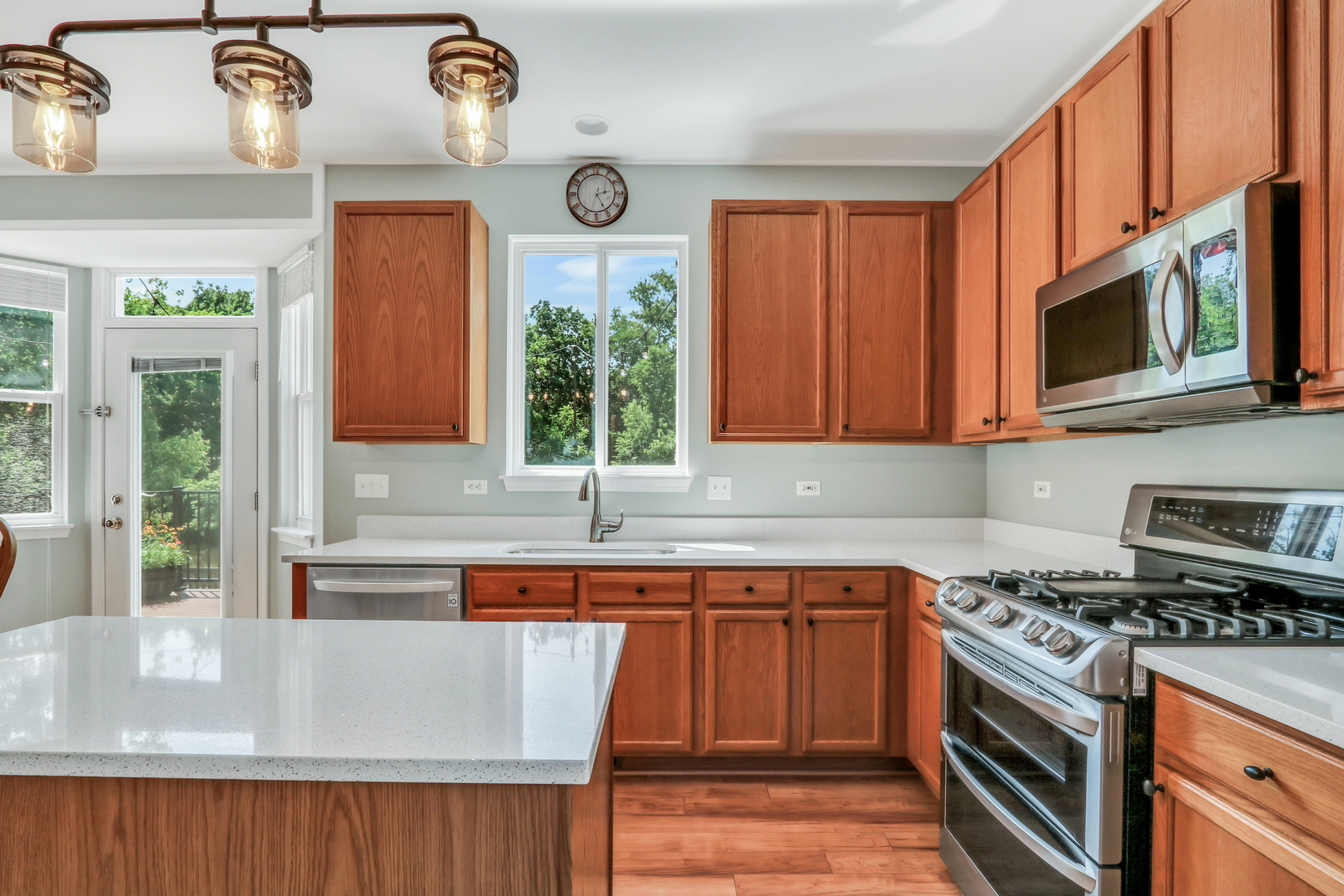 700 Needlegrass Parkway, Antioch, IL 60002