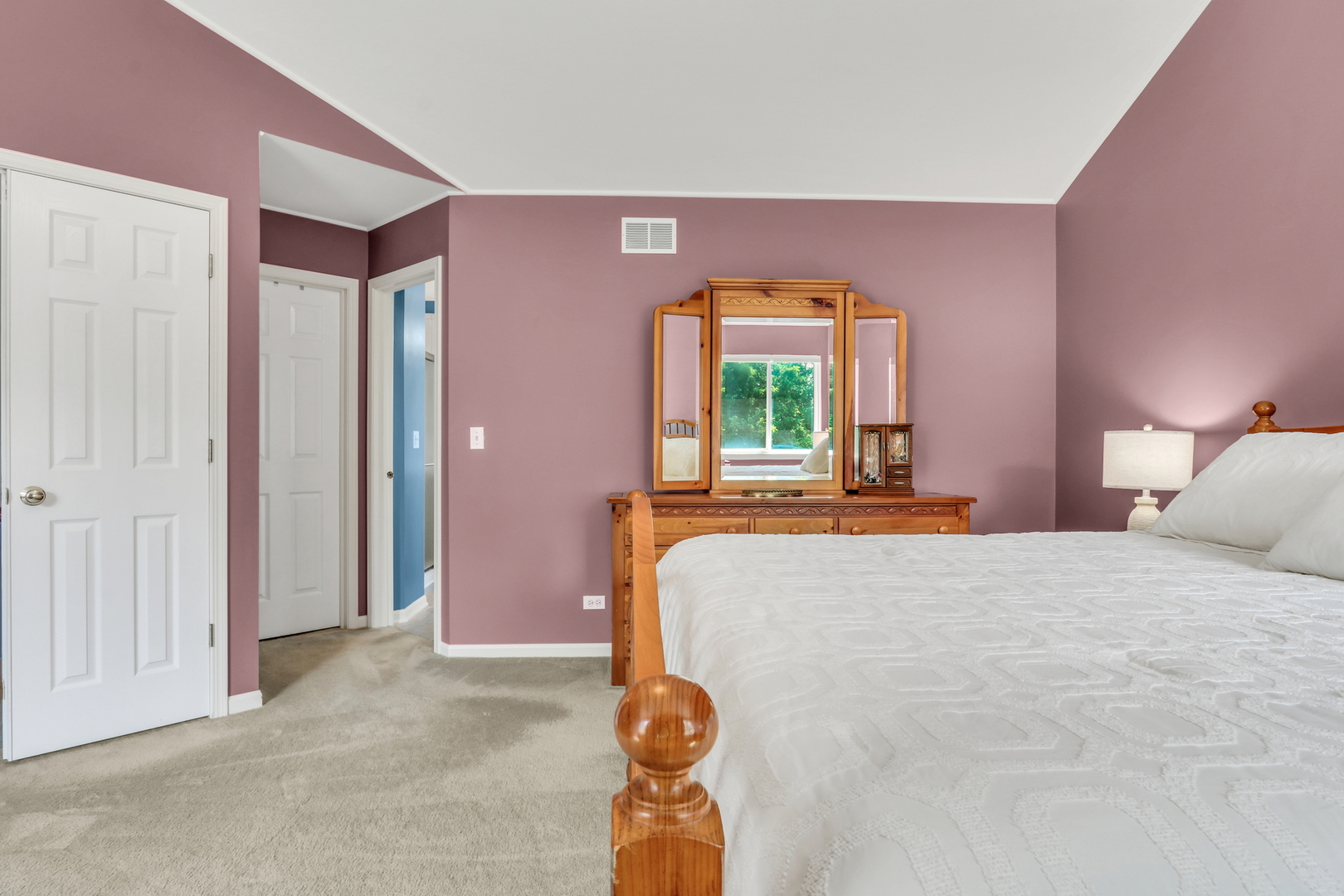 700 Needlegrass Parkway, Antioch, IL 60002