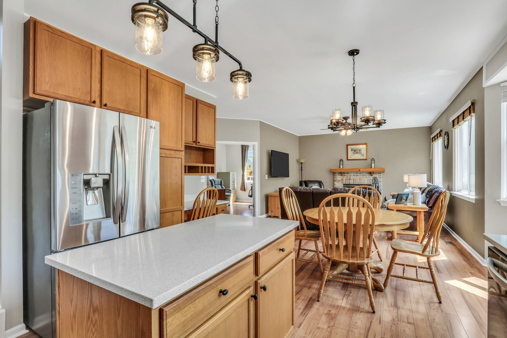 700 Needlegrass Parkway, Antioch, IL 60002