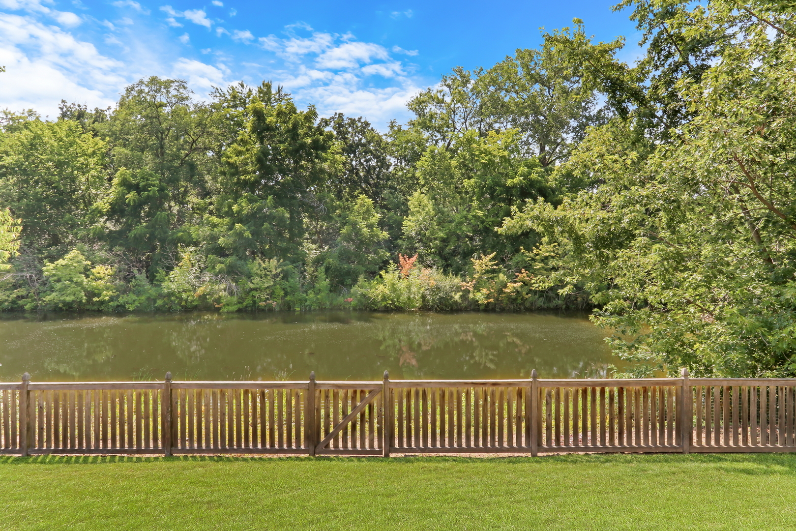 700 Needlegrass Parkway, Antioch, IL 60002