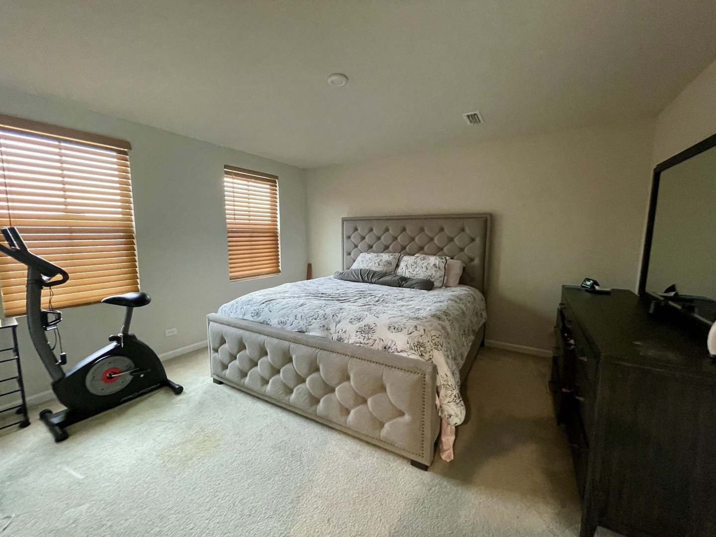 2702 Deer Crossing Drive, Plainfield, IL 60586