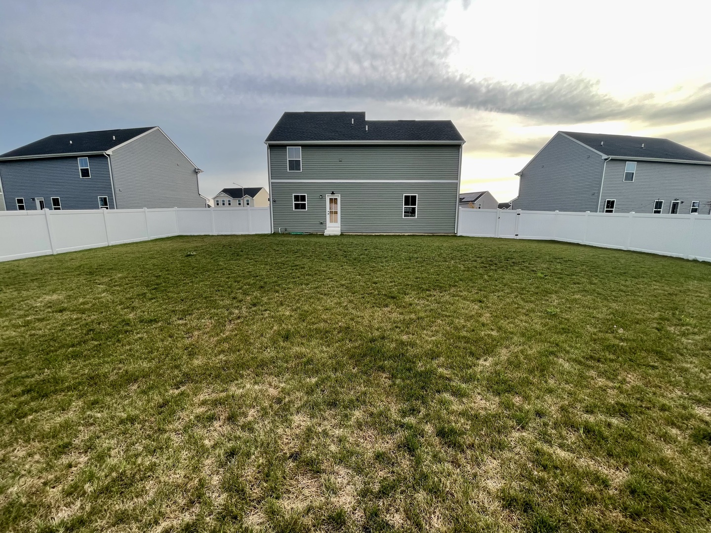 2702 Deer Crossing Drive, Plainfield, IL 60586