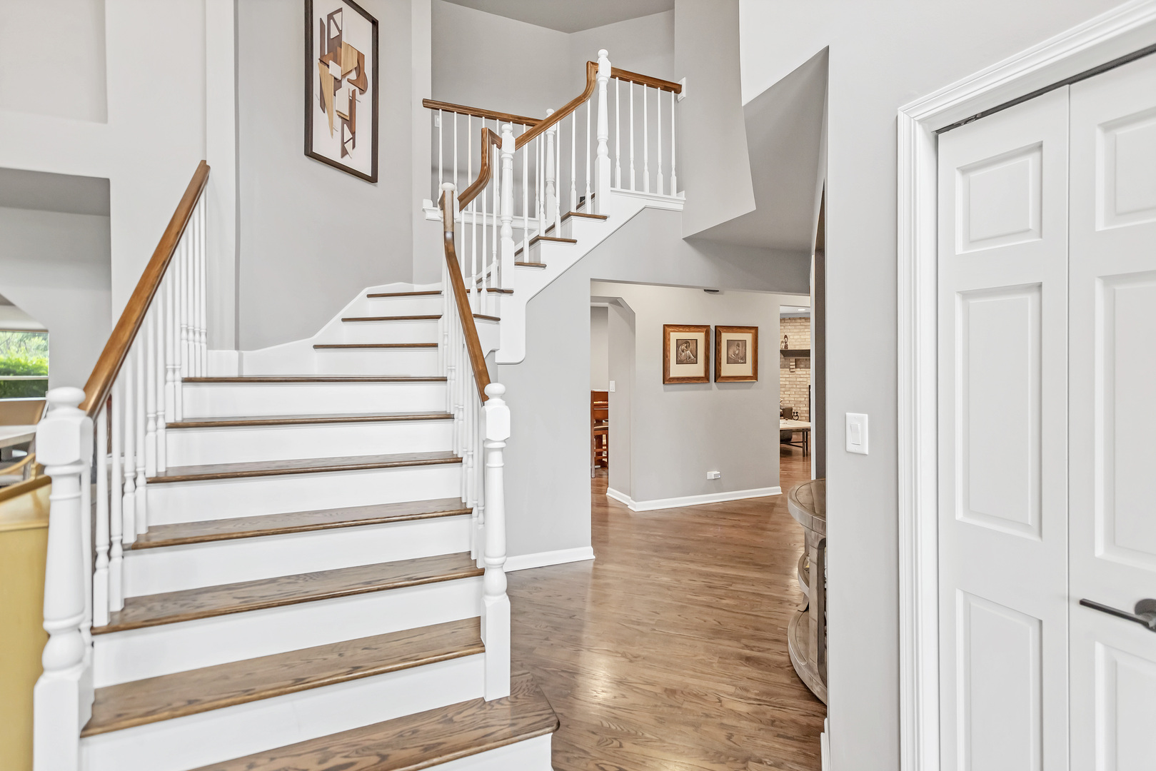 840 Kylemore Drive, Des Plaines, IL 60016