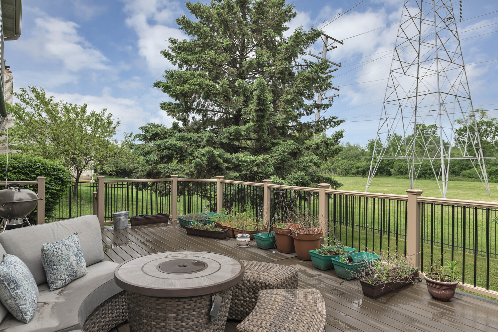 840 Kylemore Drive, Des Plaines, IL 60016
