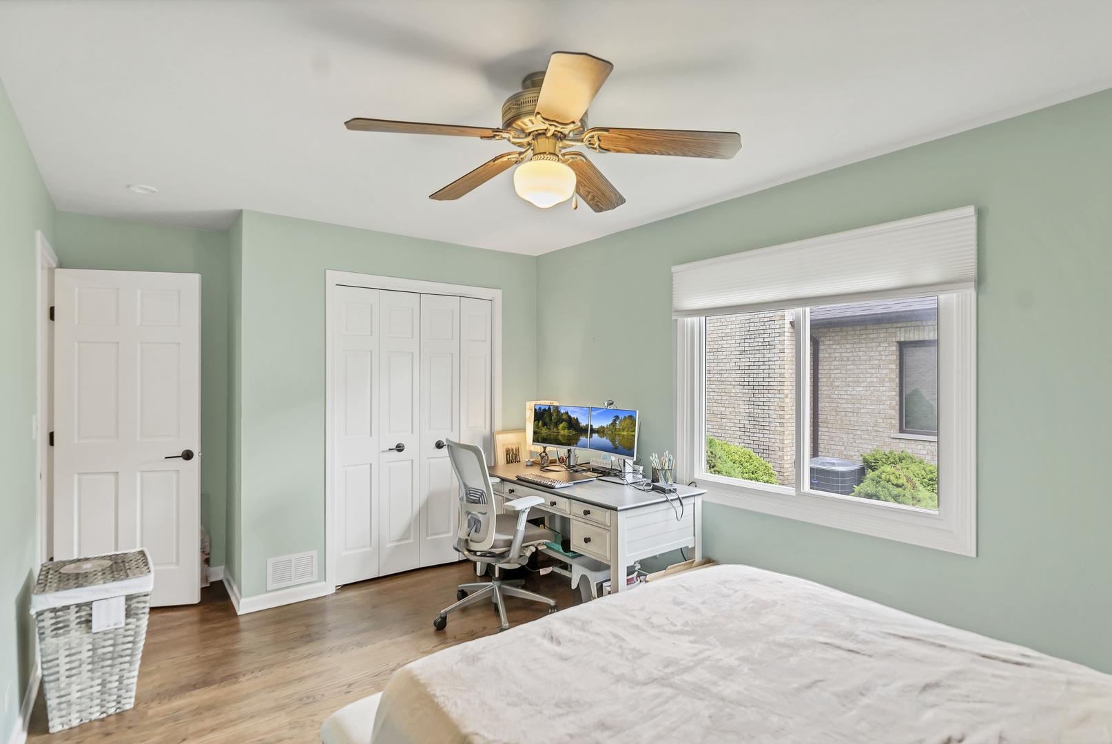 840 Kylemore Drive, Des Plaines, IL 60016