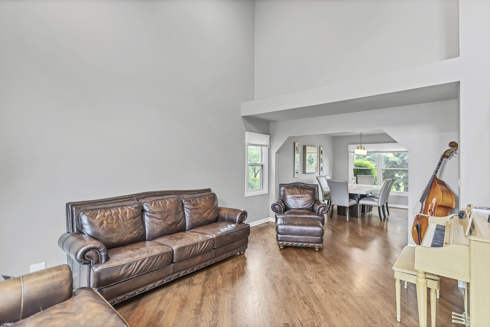 840 Kylemore Drive, Des Plaines, IL 60016