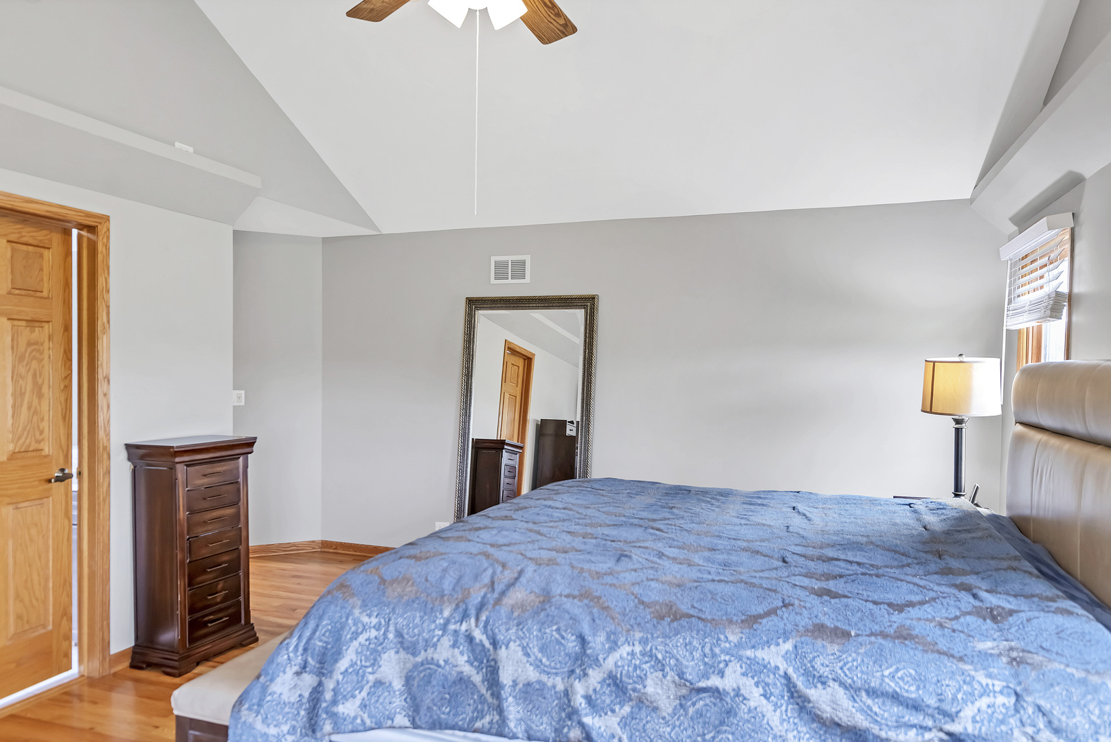 840 Kylemore Drive, Des Plaines, IL 60016