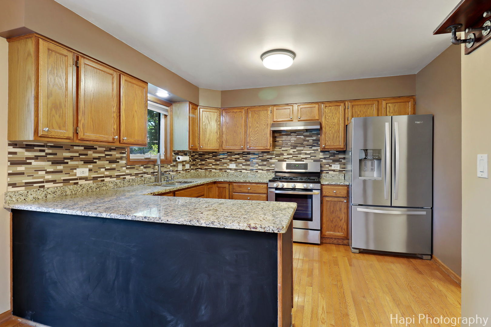 39 N Lake Avenue, Fox Lake, IL 60020