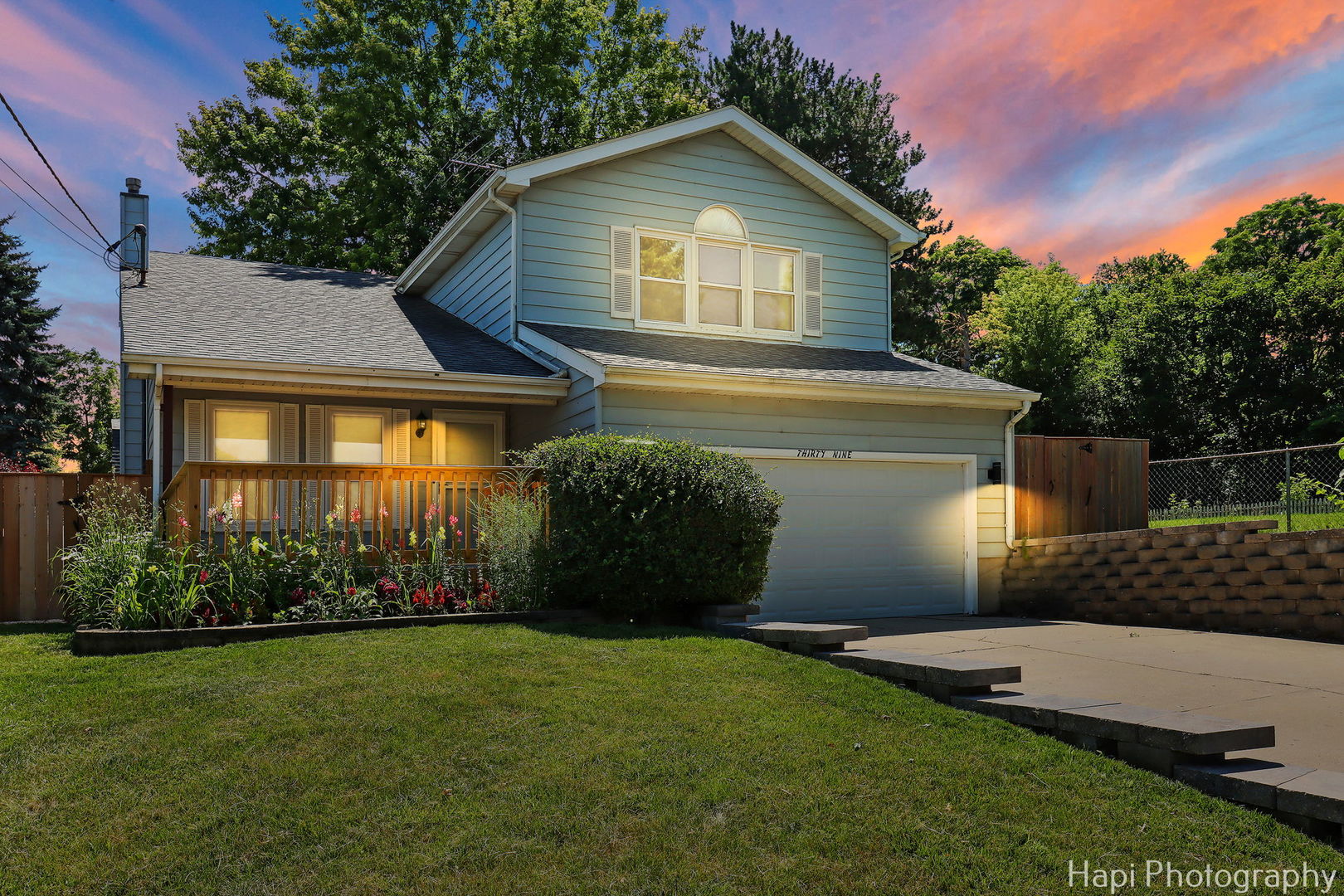 39 N Lake Avenue, Fox Lake, IL 60020