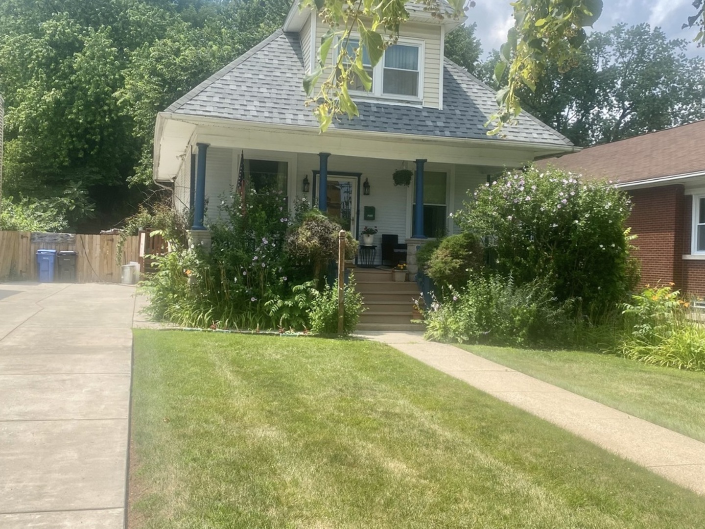 10134 S Charles Street, Chicago, IL 60643