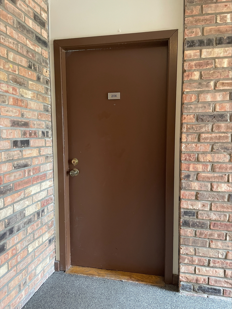1813 Hemlock Place #206, Schaumburg, IL 60173