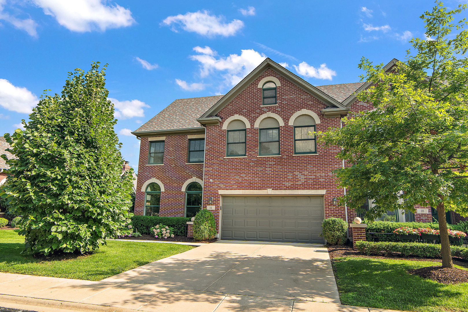 14 Old Frankfort Way, Frankfort, IL 60423