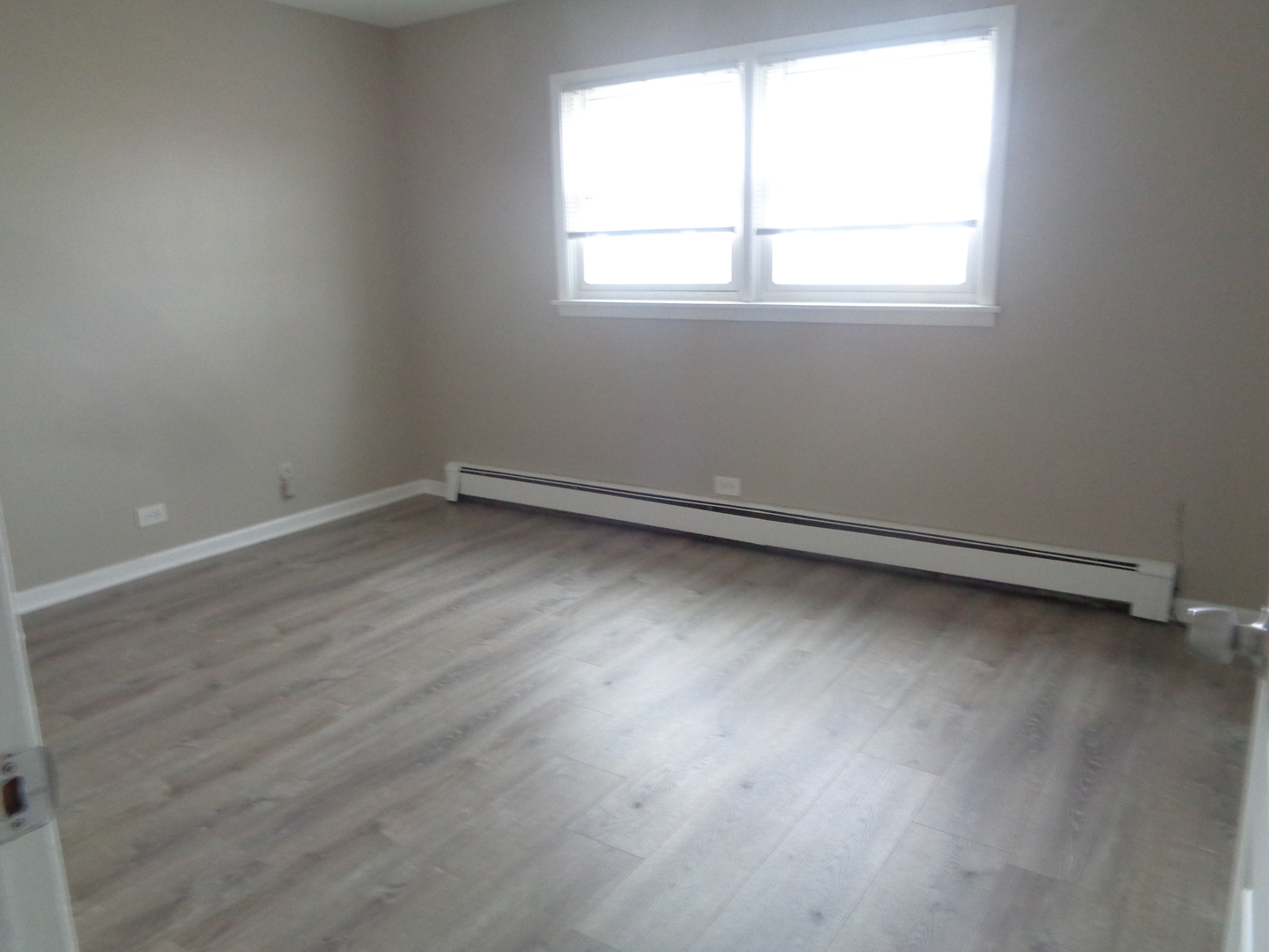 7323 W 79th Street #B1, Bridgeview, IL 60455