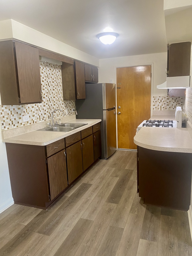 7809 Rutherford Avenue #2NW, Burbank, IL 60459