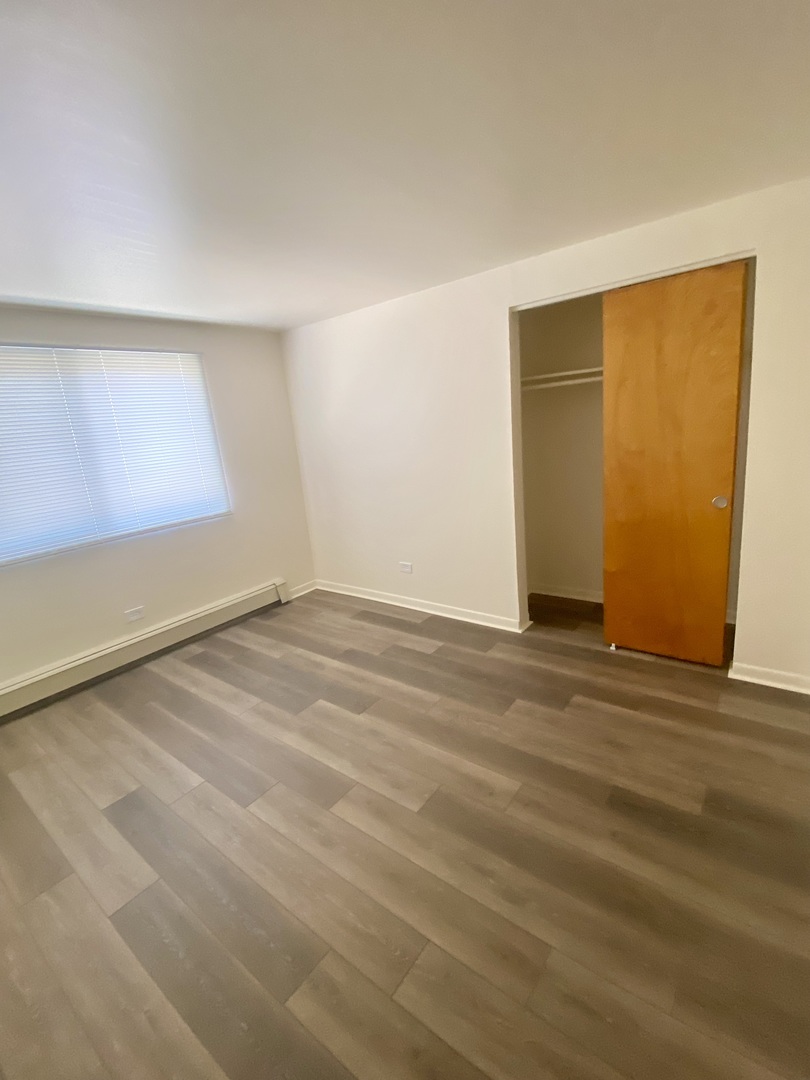 7809 Rutherford Avenue #2NW, Burbank, IL 60459