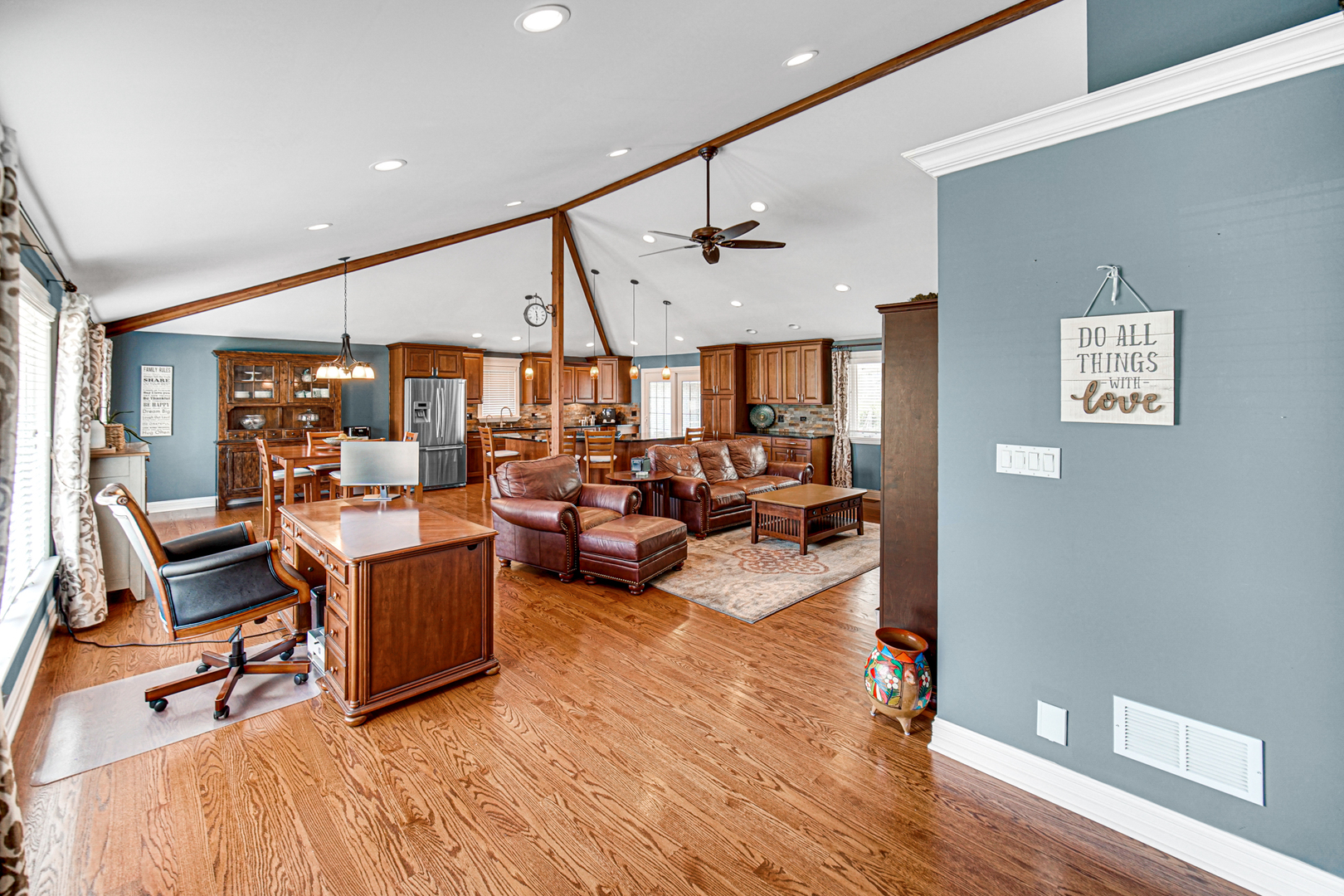 7717 Palm Drive, Orland Park, IL 60462
