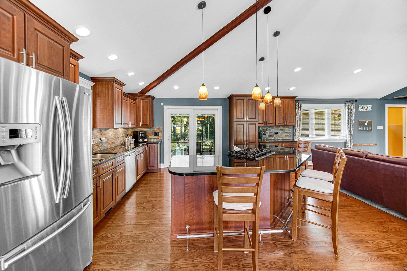 7717 Palm Drive, Orland Park, IL 60462