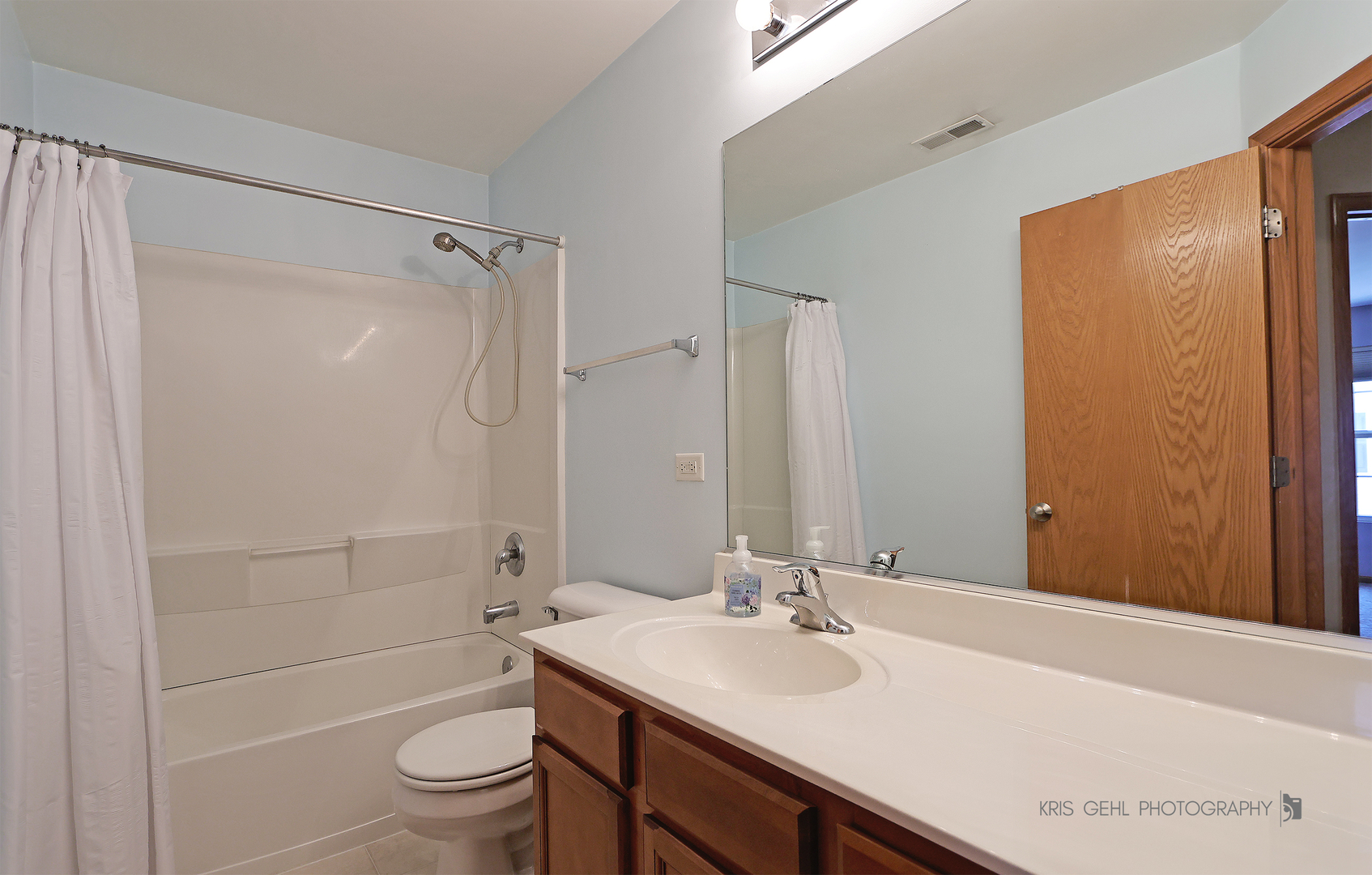 610 Wildwood Lane #8066, Lakemoor, IL 60051
